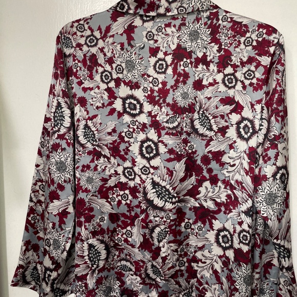 Fun blouse - Picture 4 of 4